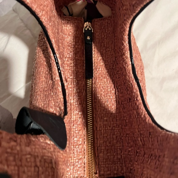 Kate Spade Tan Woven Women's Bag - Picture 13 of 16
